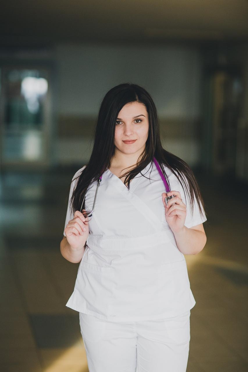 Лікар невролог