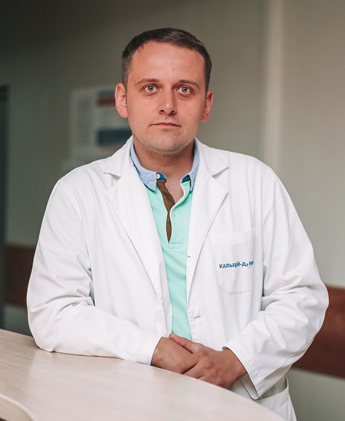 Лікар уролог